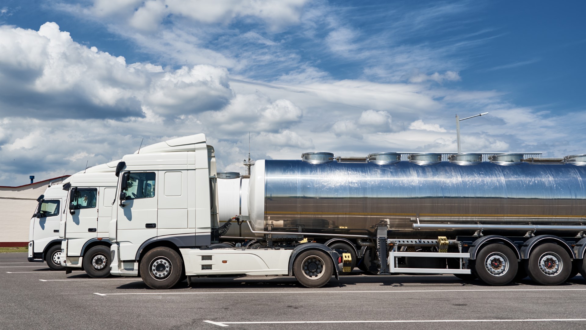 Tankfahrzeuge im Gefahrguttransport
